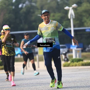 Runner Photo 6845132