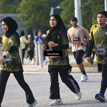 Runner Photo 6845135