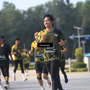 Runner Photo 6845153