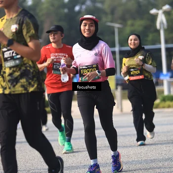 Runner Photo 6845549