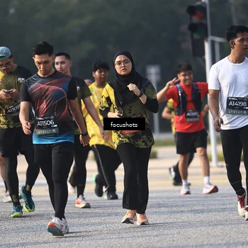 Runner Photo 6845573