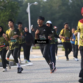 Runner Photo 6845607