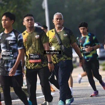 Runner Photo 6845644