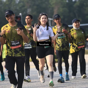 Runner Photo 6845656