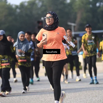 Runner Photo 6845658