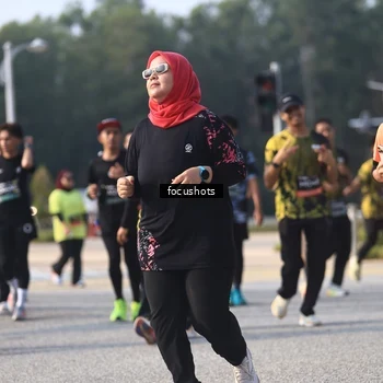 Runner Photo 6845660