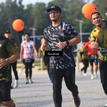Runner Photo 6845688