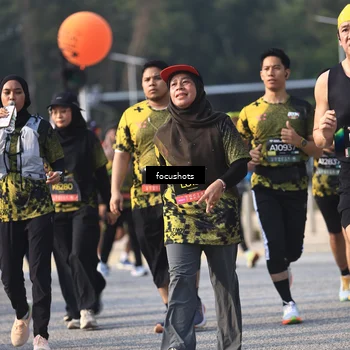 Runner Photo 6845701