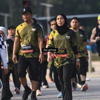 Runner Photo 6845709