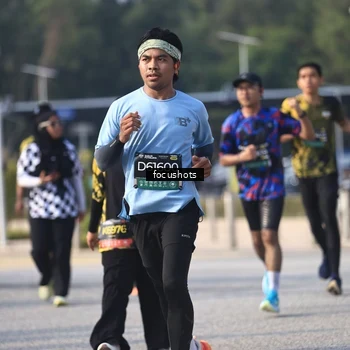 Runner Photo 6845710