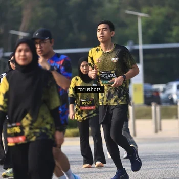 Runner Photo 6845713