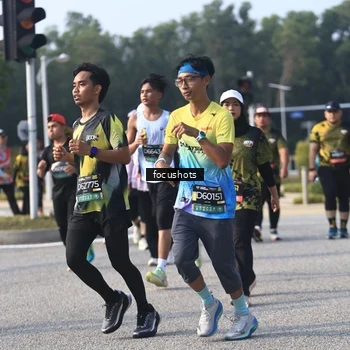Runner Photo 6845731