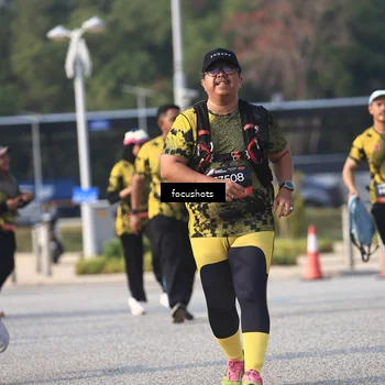 Runner Photo 6845878
