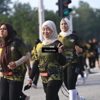 Runner Photo 6845910