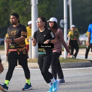 Runner Photo 6845945