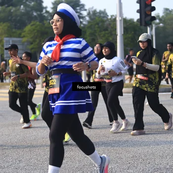 Runner Photo 6845956