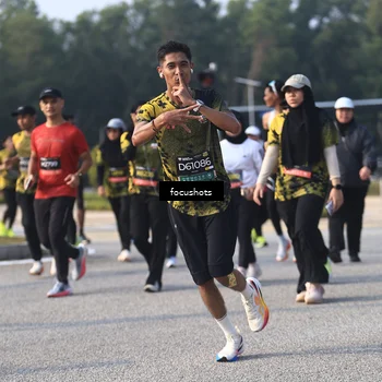 Runner Photo 6845967