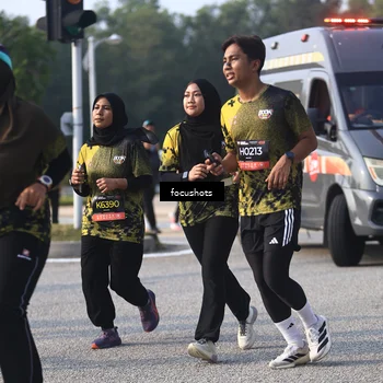 Runner Photo 6845994
