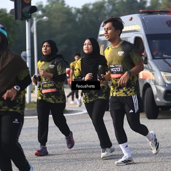 Runner Photo 6845996