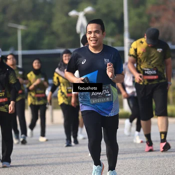 Runner Photo 6846111