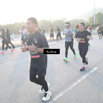 Runner Photo 6846169