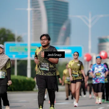 Runner Photo 6846287