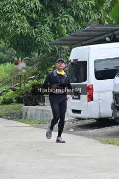 Runner Photo 68470