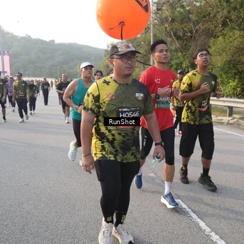 Runner Photo 6847918