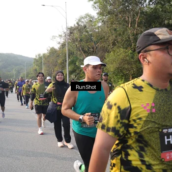 Runner Photo 6847955