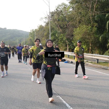 Runner Photo 6847969