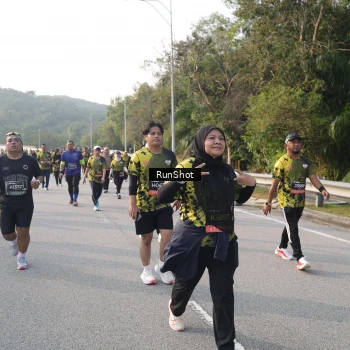 Runner Photo 6848004