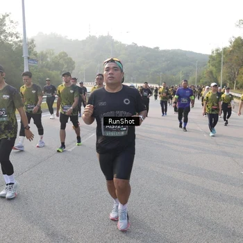 Runner Photo 6848029