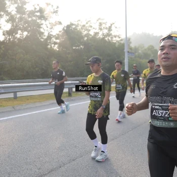 Runner Photo 6848045
