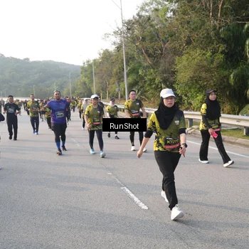 Runner Photo 6848071