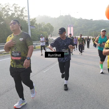 Runner Photo 6848089