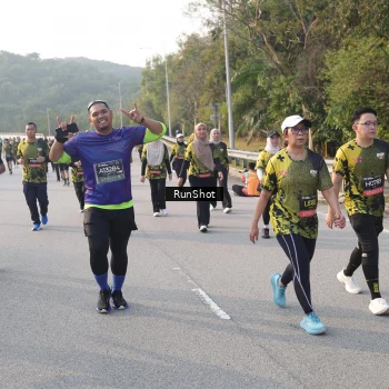 Runner Photo 6848164