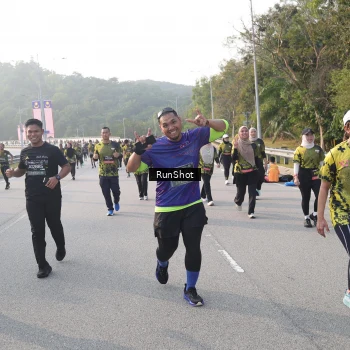 Runner Photo 6848179