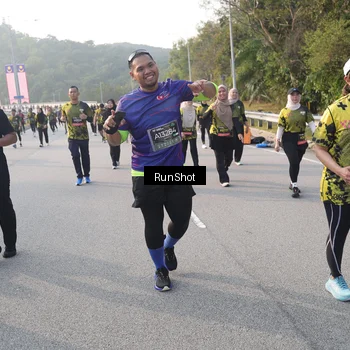 Runner Photo 6848215