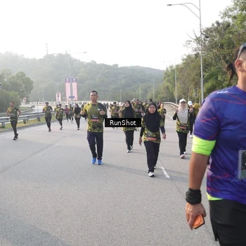 Runner Photo 6848279