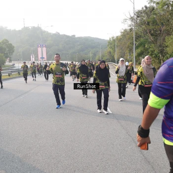 Runner Photo 6848296