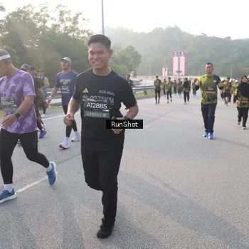 Runner Photo 6848297