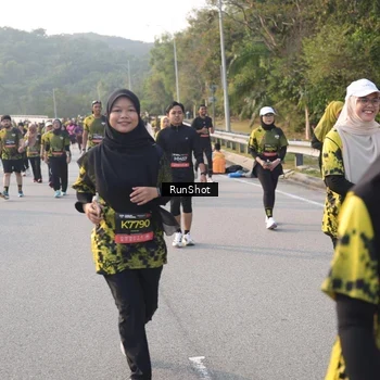 Runner Photo 6848383