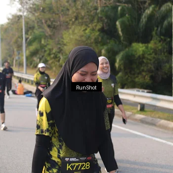 Runner Photo 6848393