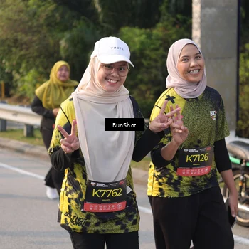 Runner Photo 6848408
