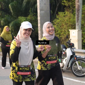 Runner Photo 6848412