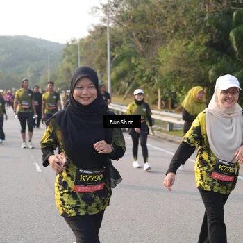 Runner Photo 6848418