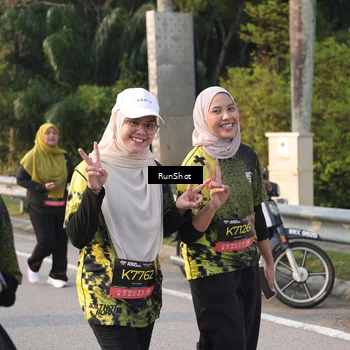 Runner Photo 6848419