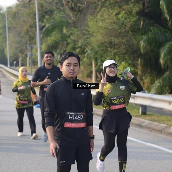 Runner Photo 6848471