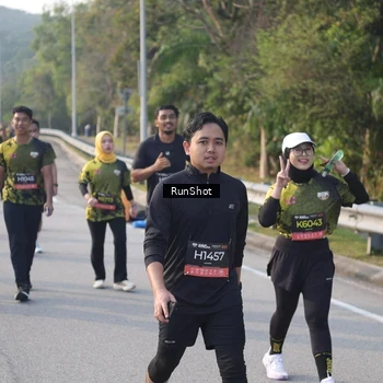 Runner Photo 6848472