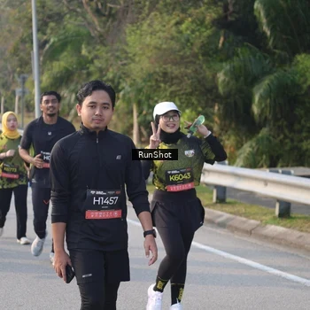 Runner Photo 6848474
